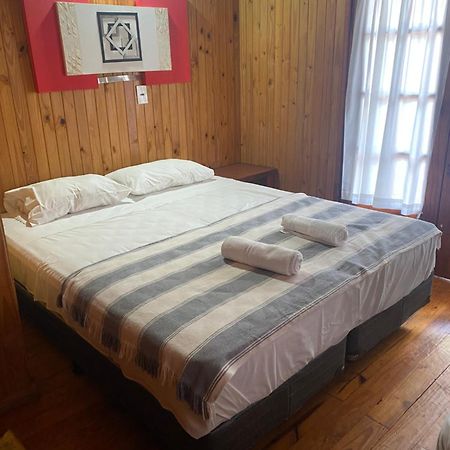 El Pindo Iguazu Aparthotel Puerto Iguazú Exteriör bild