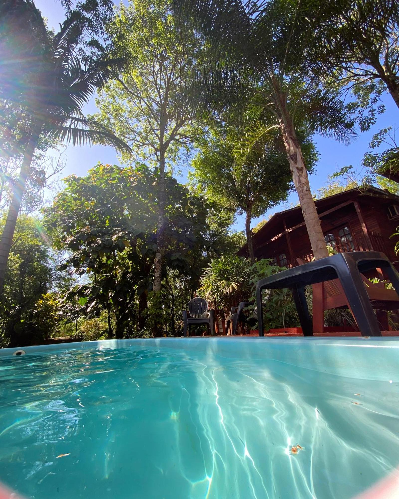 El Pindo Iguazu Aparthotel Puerto Iguazú Exteriör bild